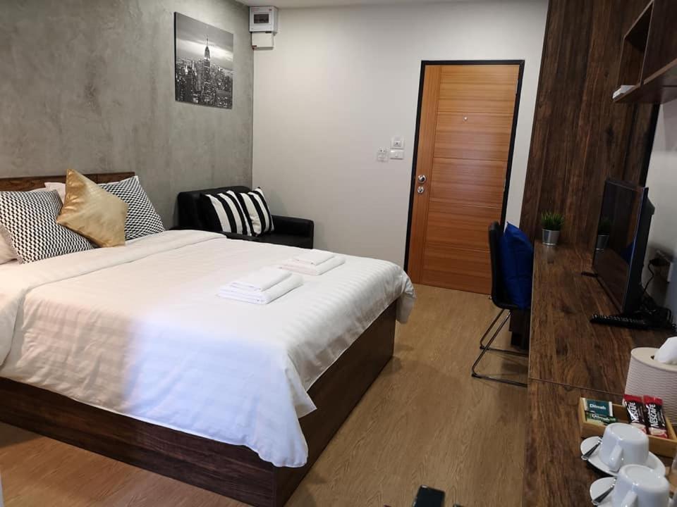 الشقق الفندقية بانكوكفي  Tata House المظهر الخارجي الصورة